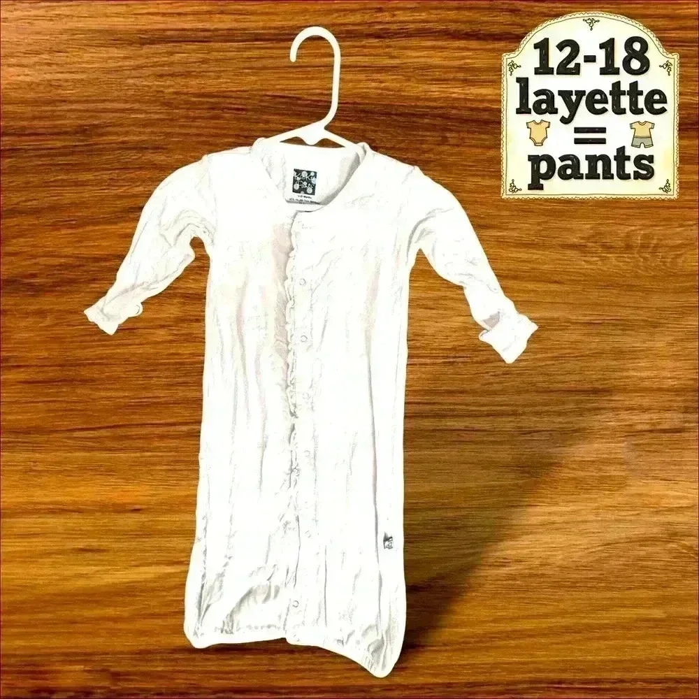 Kickee Pant 18 mo white layette w pants conversion. NL wear, Grt cnditn.